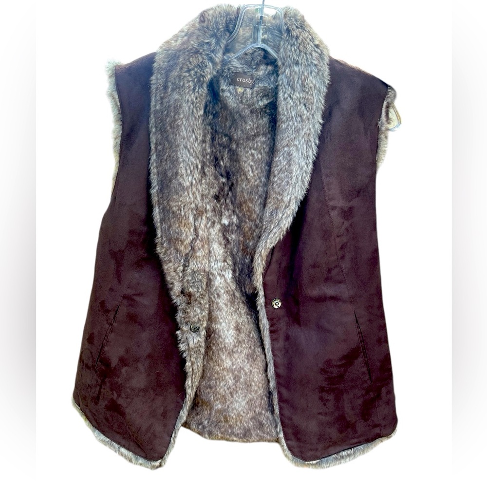 CROSBY women’s size Large reversible luxury vest/faux fur/suede/button jacket